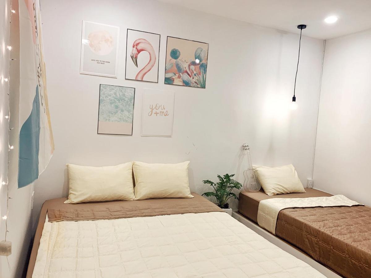 Homestay Vevy House - In Town